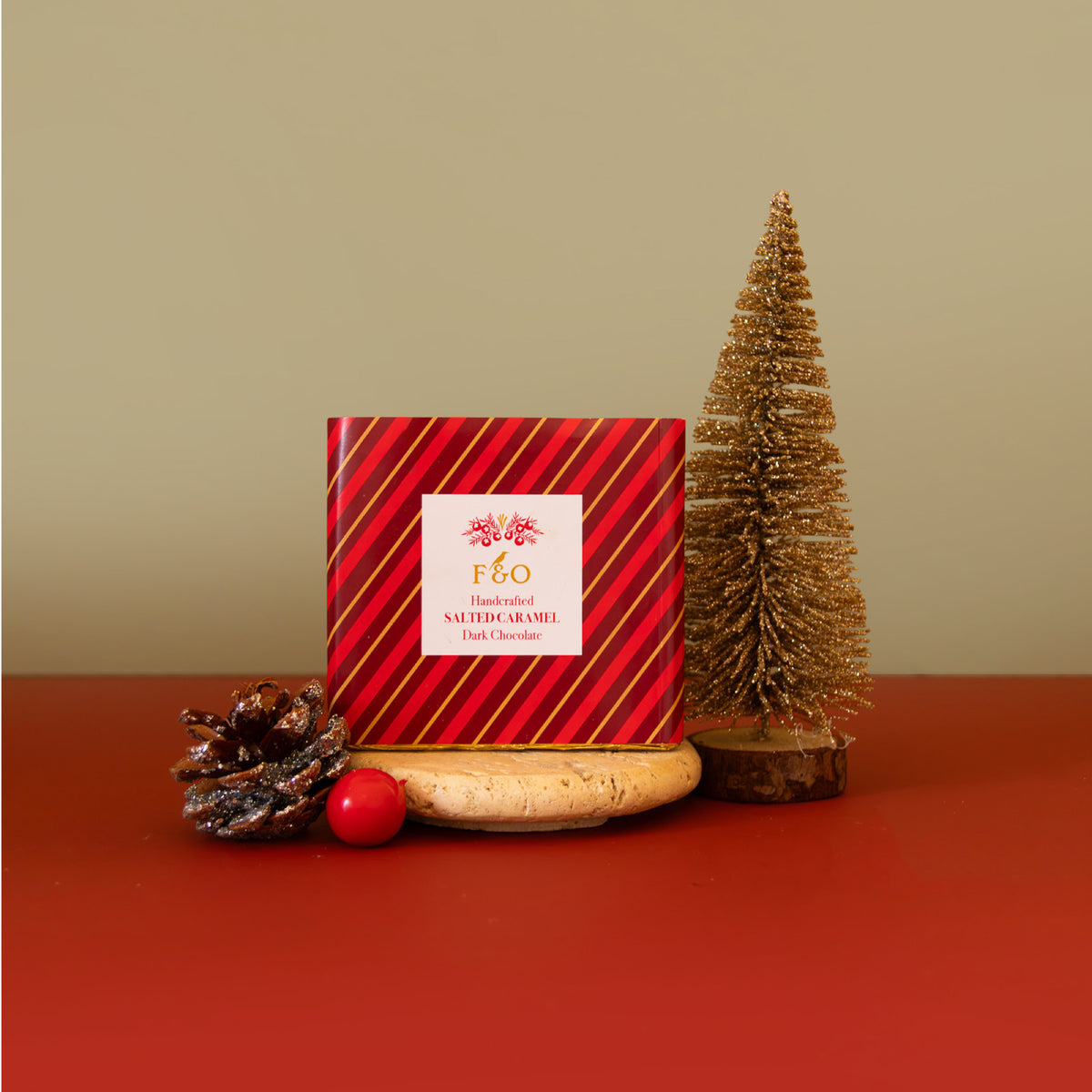 THE MERRY & FESTIVE: Deluxe Box
