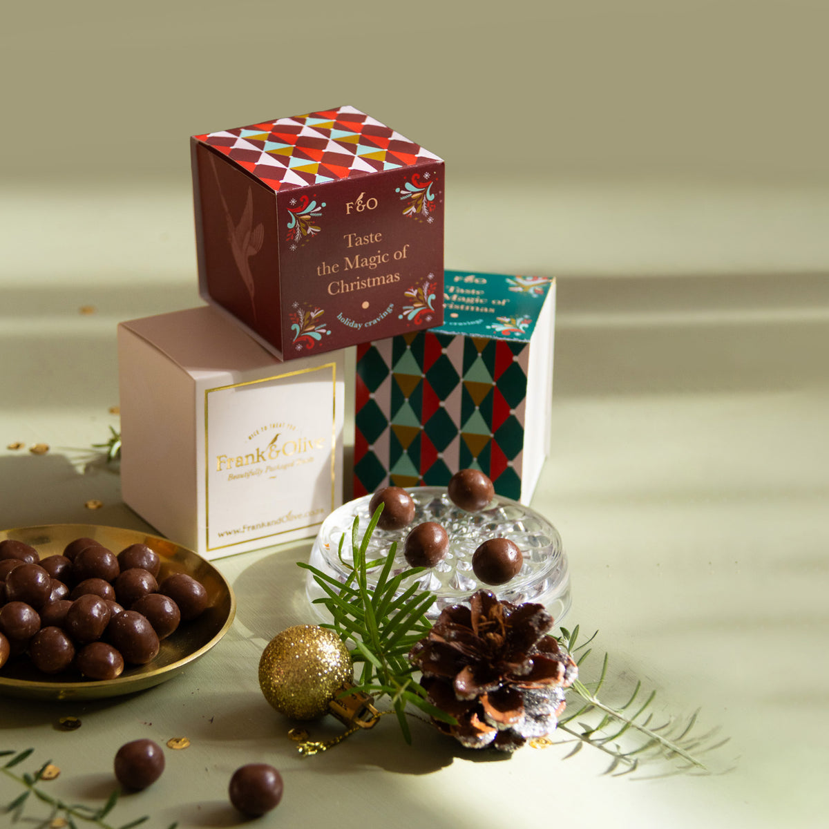 COCOA SNOWBALLS:  Mini Box