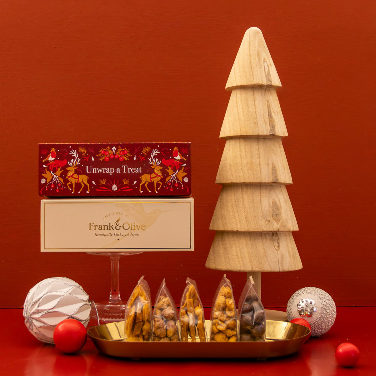 NUTS & BRITTLES: Treat Box