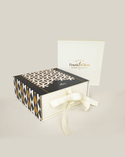 WINTER WONDERLAND: Luxury Box with Sleeve