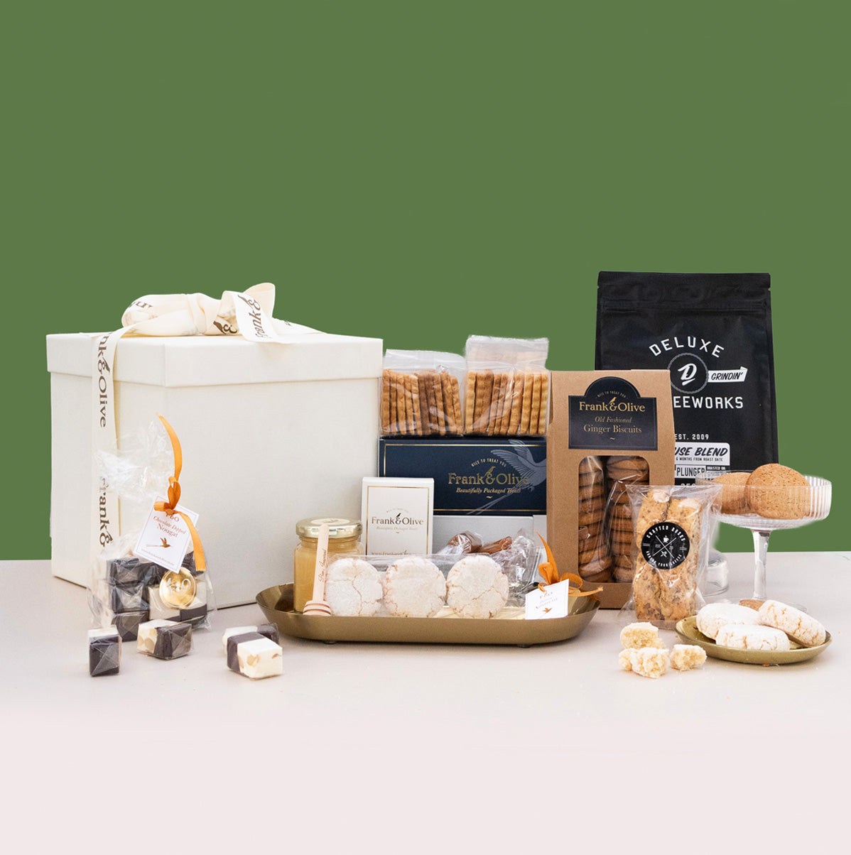 THE ARTISAN COFFEE: Indulgence Deluxe Box