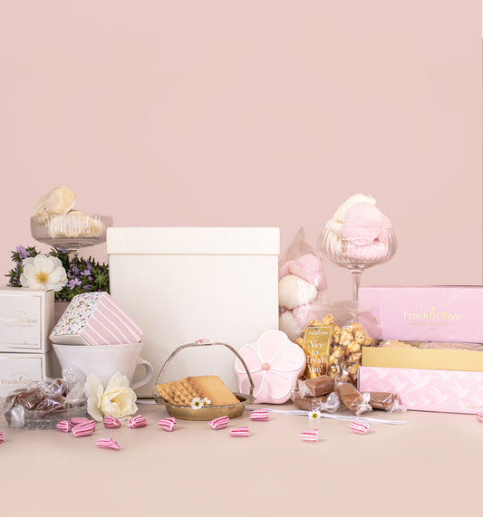 MOMENTS OF SWEETNESS Deluxe Box